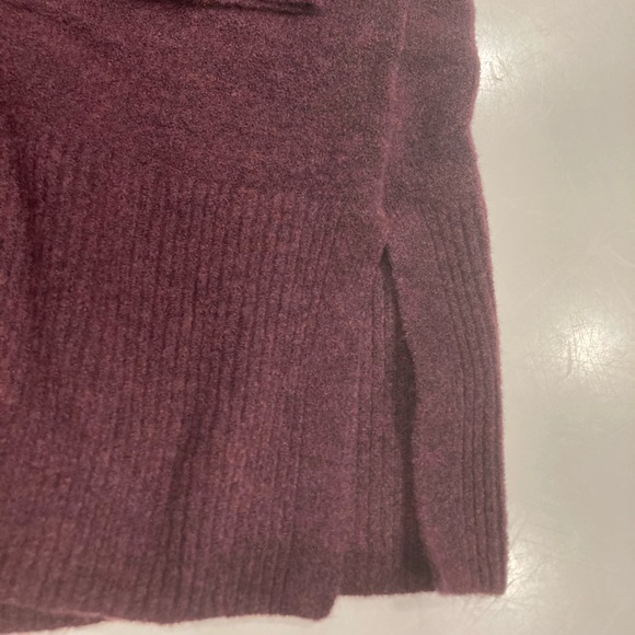 GOODTHREADS Women’s Mid-Gauge Stretch Hooded Cardigan - Picture 6 of 9